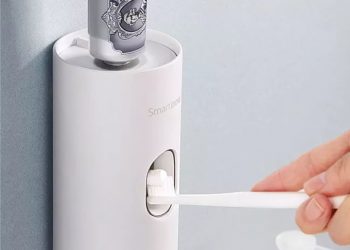 Xiaomi ra mắt dụng cụ lấy kem đánh răng tự động, khử trùng bàn chải bằng tia UV