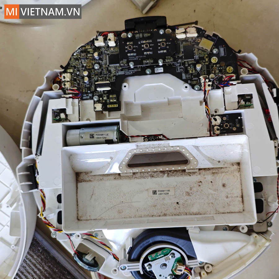 Sửa robot hút bụi Dreame D9 Max, D9 Pro - Nhanh, Uy tín, Bảo hành dài lâu 1 Sửa robot hút bụi Dreame D9 Max, D9 Pro