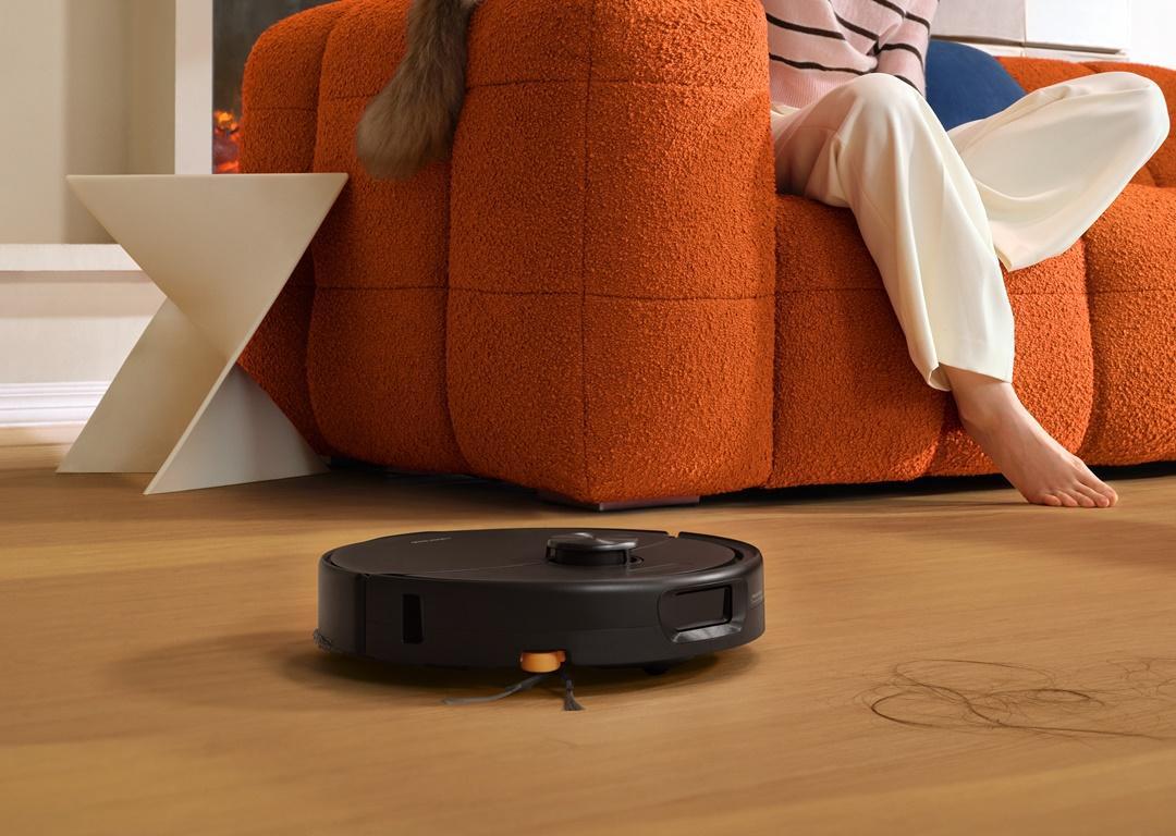 Robot hút bụi Roborock nào dễ sử dụng cho người lớn tuổi