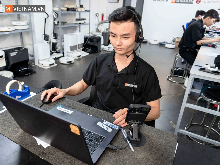 Mua robot hút bụi không chỉ là chọn sản phẩm, mà còn là chọn nơi đồng hành lâu dài 2 mivietnam ho tro ki thuat